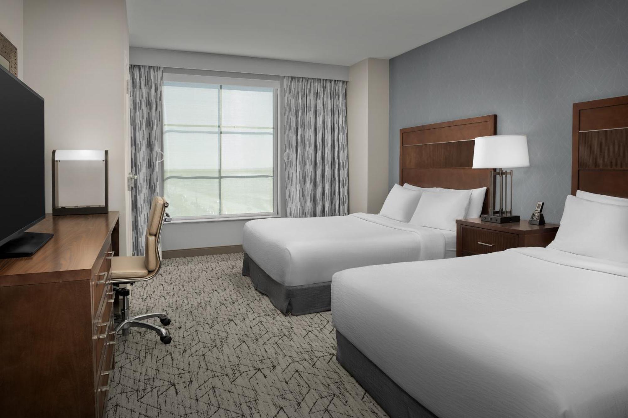 Embassy Suites Springfield Room photo